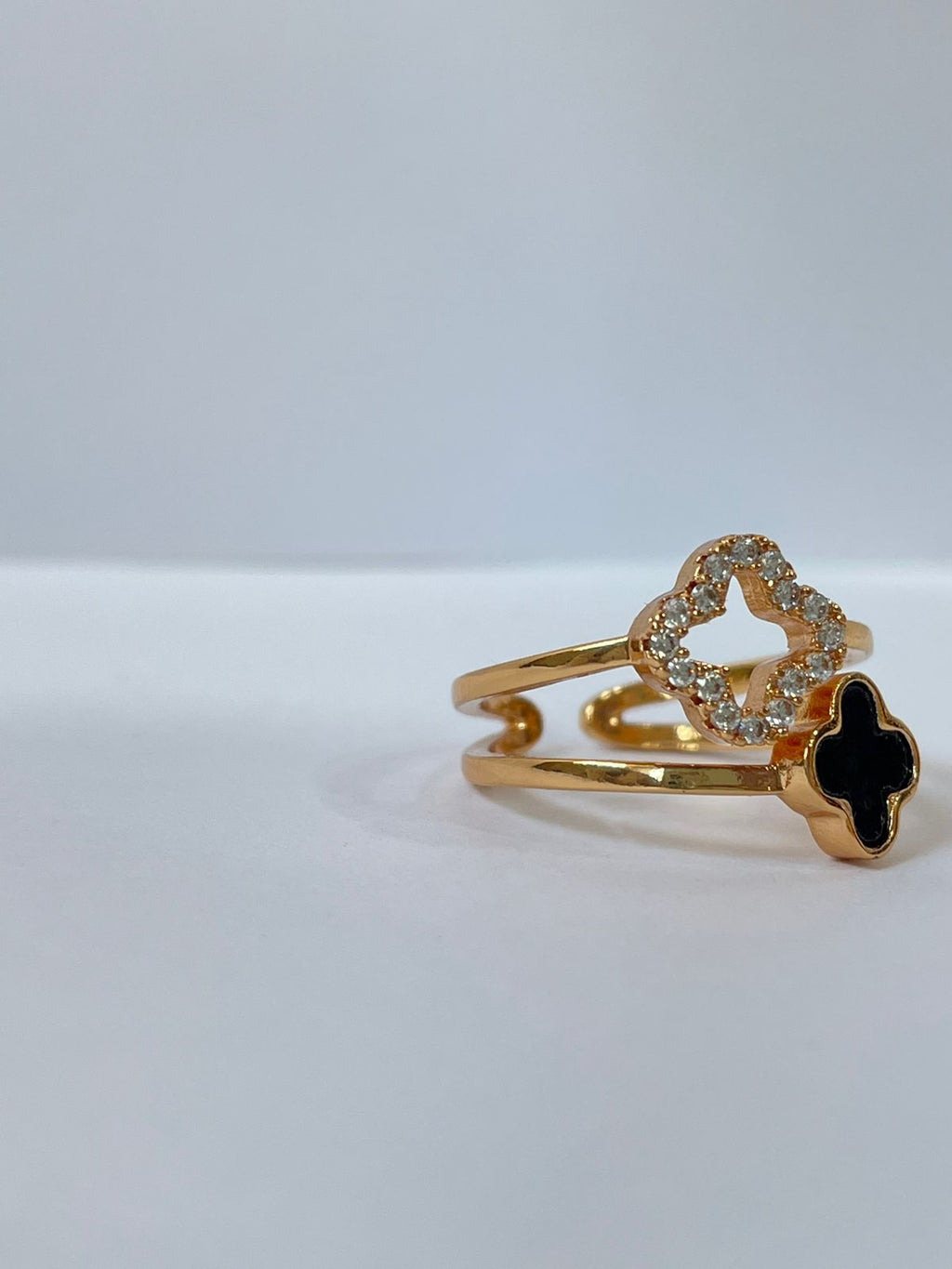Luxury Black & Gold Ring